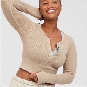 Offline By Aerie Main Squeeze Seamless Waffle Knit Crop Long Sleeve Top